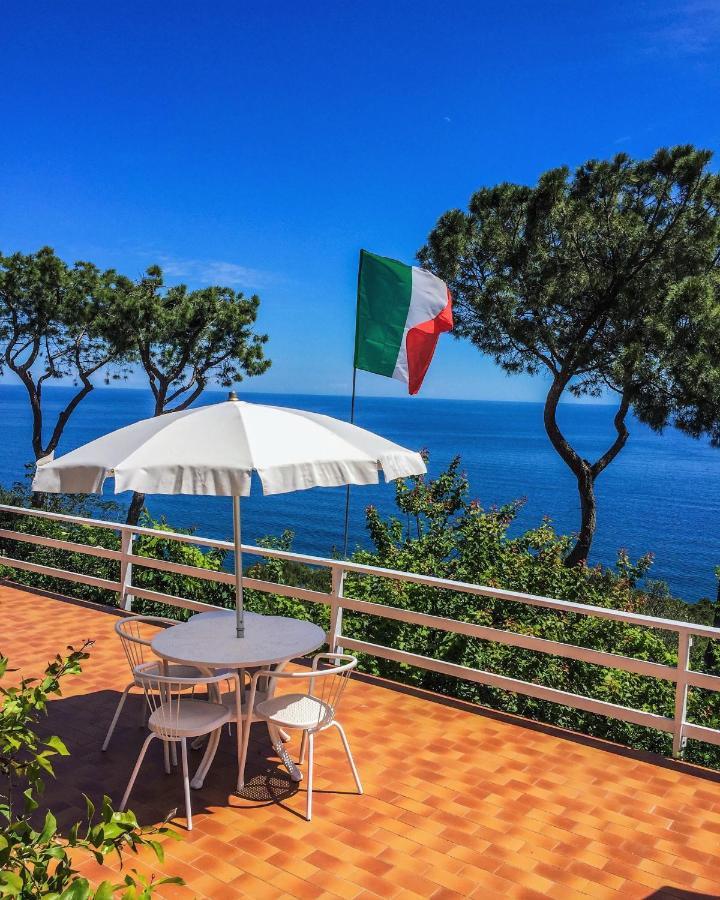 Bed and Breakfast Sea View Sirolo Di Amedeo Zewnętrze zdjęcie