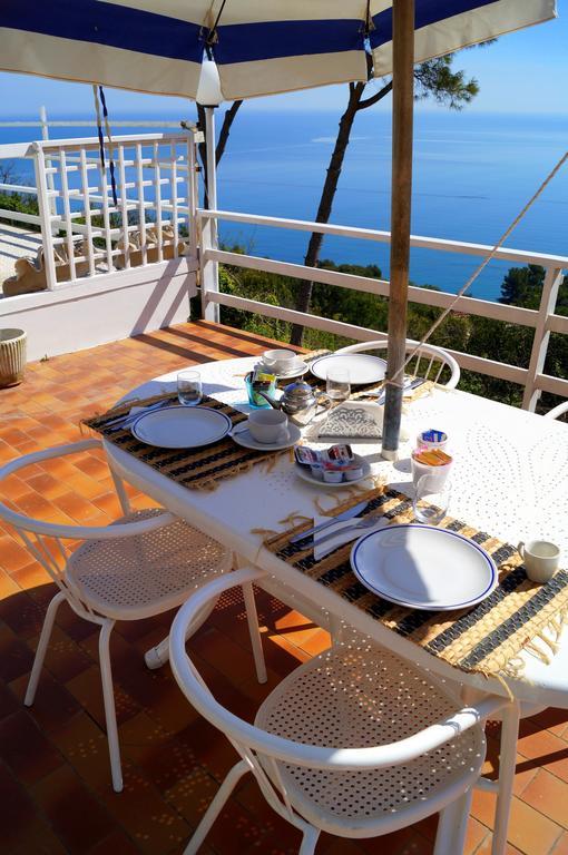 Bed and Breakfast Sea View Sirolo Di Amedeo Zewnętrze zdjęcie