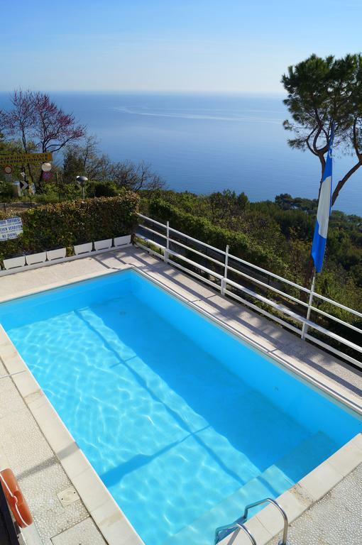 Bed and Breakfast Sea View Sirolo Di Amedeo Zewnętrze zdjęcie